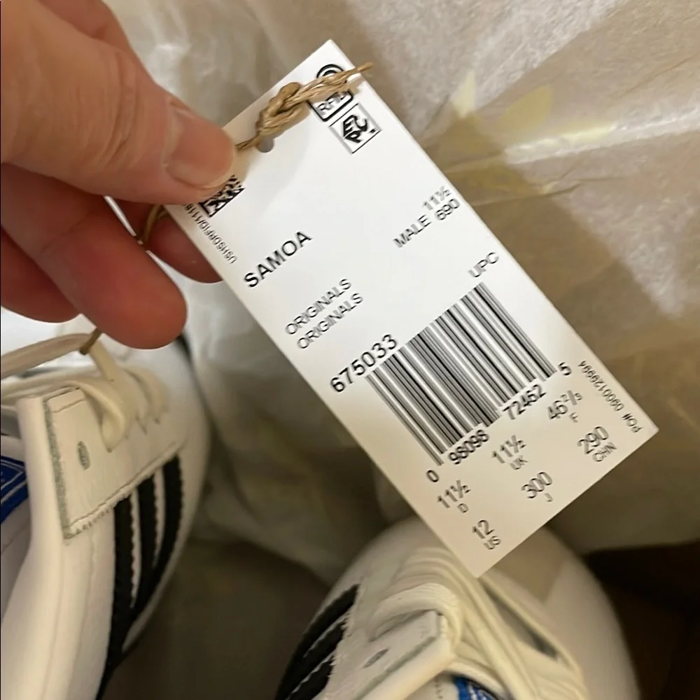 Adidas Original’s Samoa Men’s White and Black Sneakers Size 12 NWT
